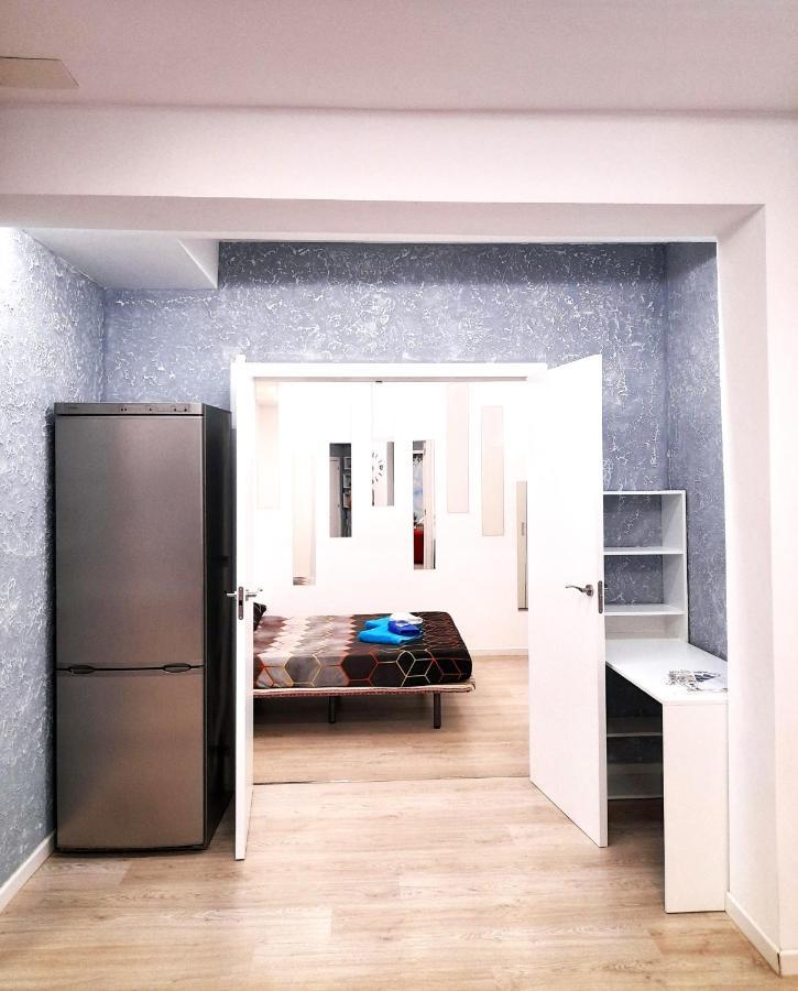 Fantastic 2 Bedrooms, Just 20 Meters From Ocean Playa de las Americas  Exterior foto